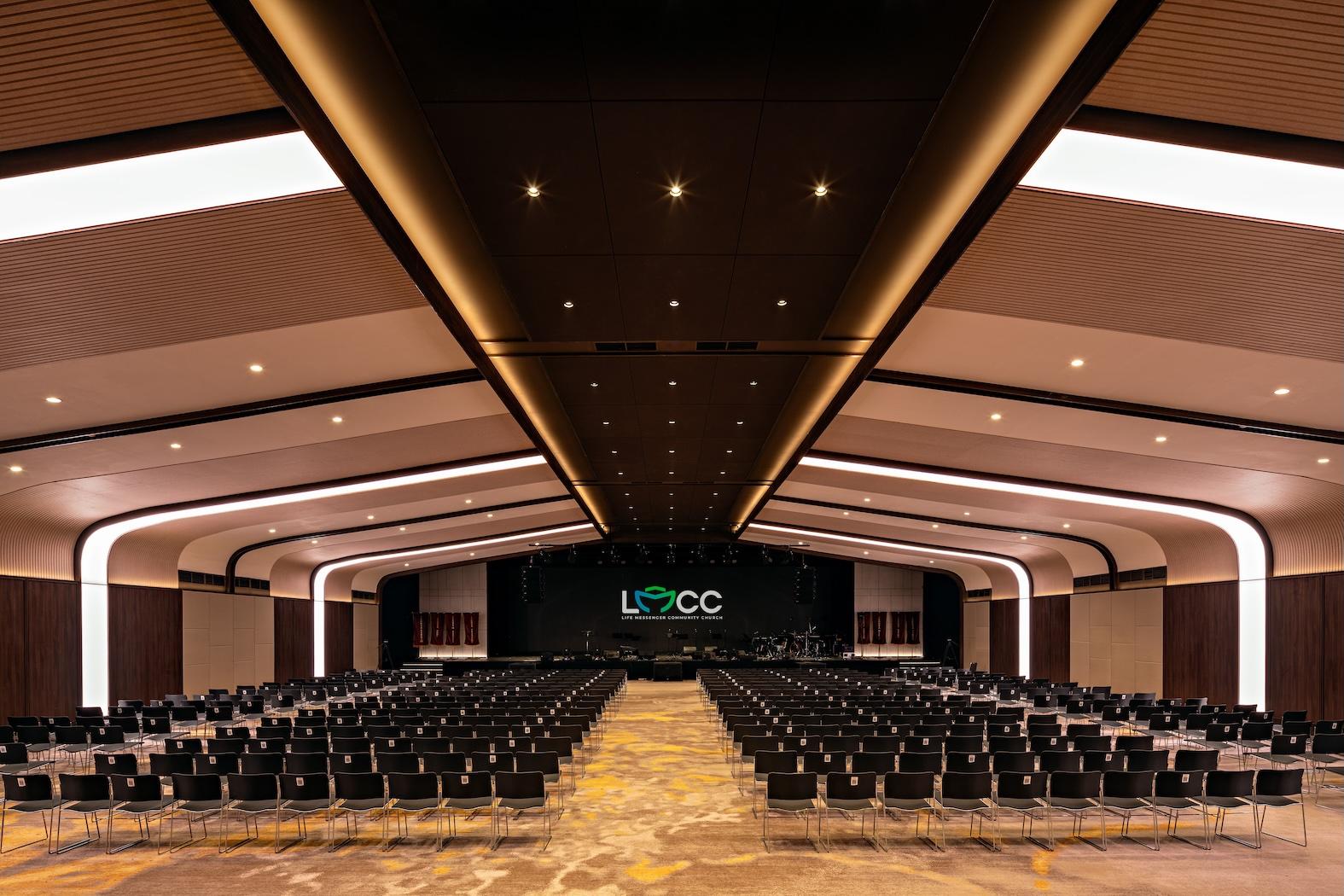 Layered Lighting Là Gì? Cách Phân Lớp Ánh Sáng Tạo Không Gian Rộng Hơn